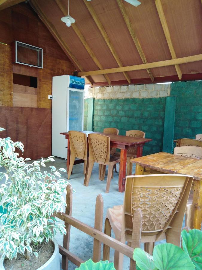 Blue Ocean Cabana Hotel Trincomalee Eksteriør billede